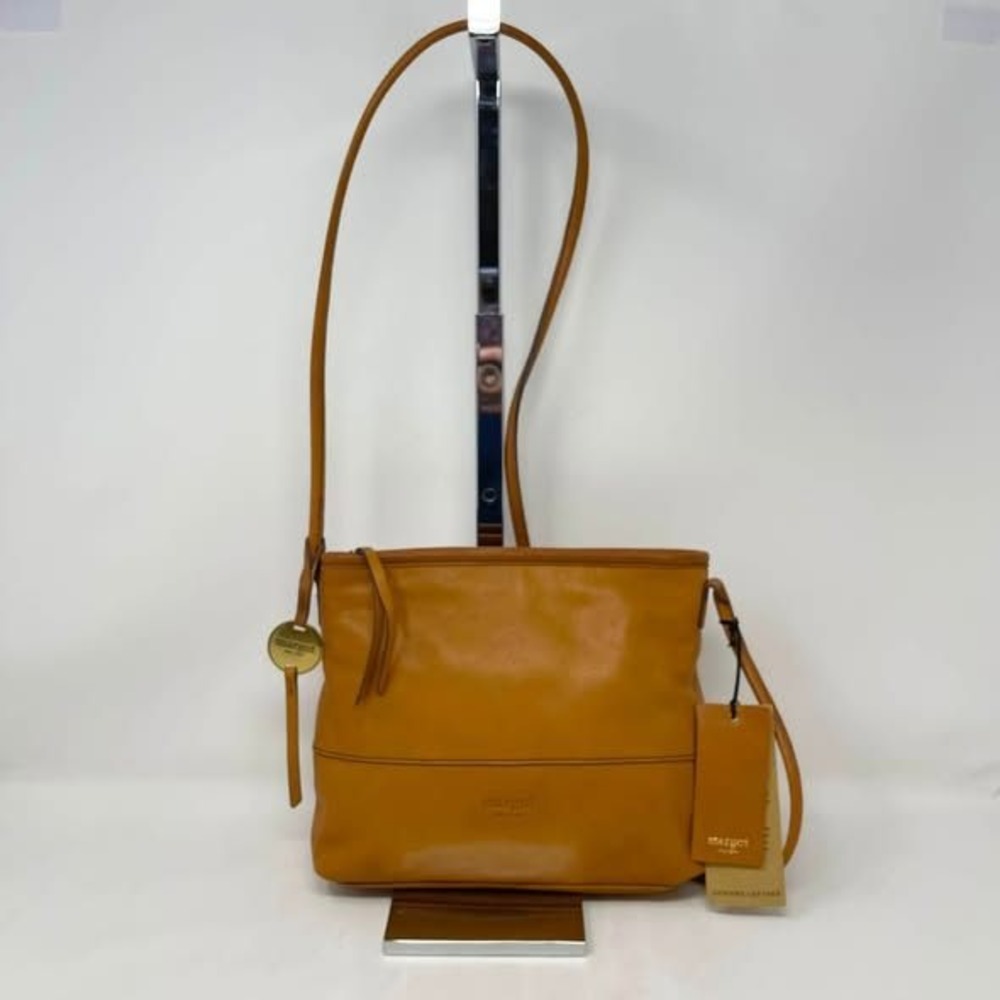 Margot New York Derby Crossbody Cognac Leather Small Zip Top Minimalist MG2936